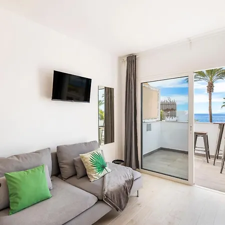 Beachfront Full Seaview Playa Americas Apartment